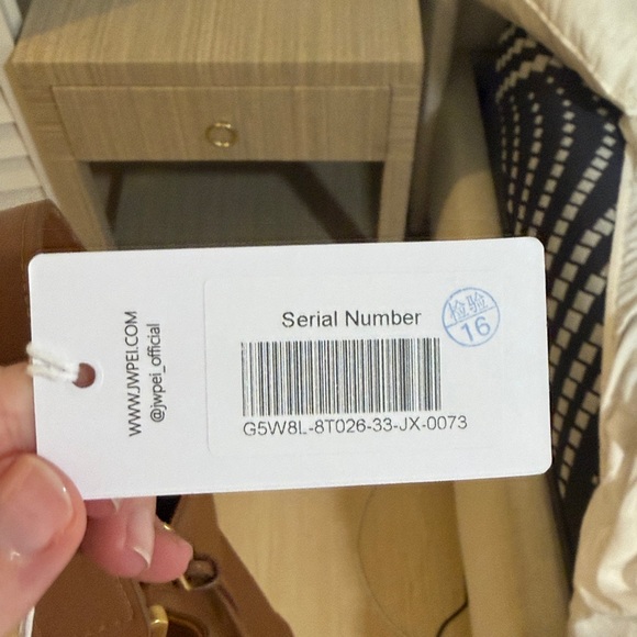 Aria shoulder bag JW PEI brown leather - Picture 6 of 7